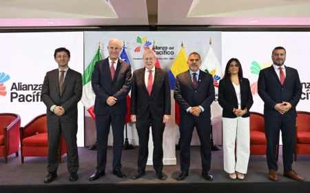 Se realiza la ceremonia de Traspaso de la presidencia pro tempore de la Alianza del Pacífico de Perú a Chile